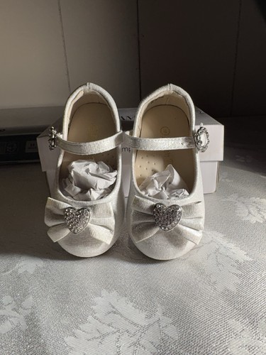Scarpe eleganti bambino taglia