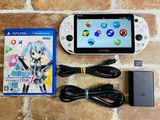 PS Vita Glacier White PCH-2000