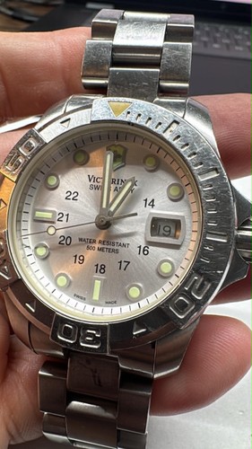 43mm victorinox swiss army - 43mm,