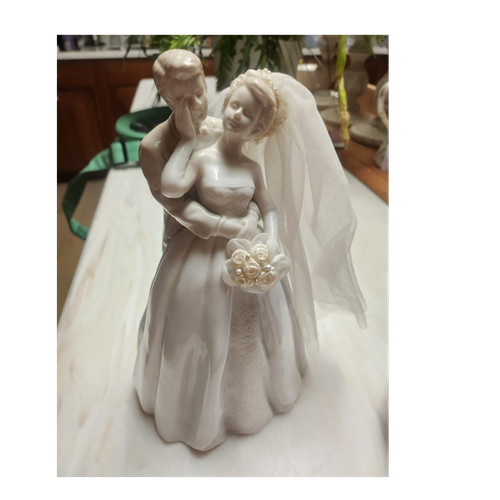 Statuina sposi porcellana