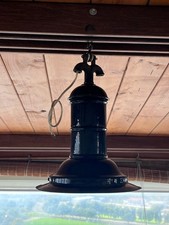 lampada a sospensione  ferro smaltato vintage originale, restaurato,funzionante