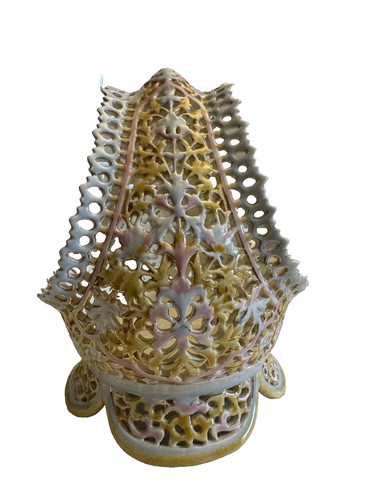 Antico cesto porcellana