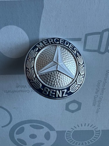 Emblema distintivo griglia - su,