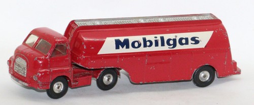 Vrai corgi 1110 - -, semi
