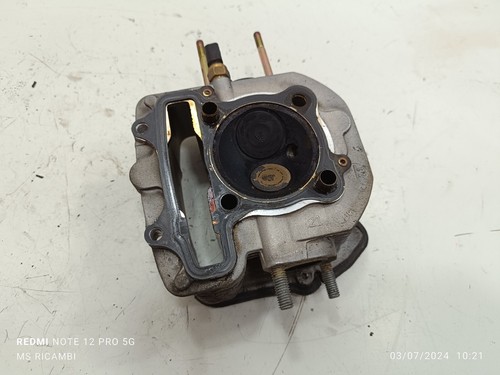 Testata con valvole per kymco - testata,