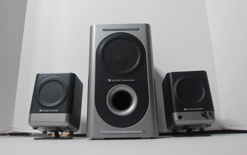 Altec lansing 221 - 221, 2.1