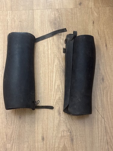 Coppia gambali cuoio - coppia, di
