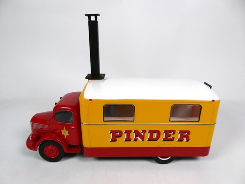 Food truck unic pinder - truck,