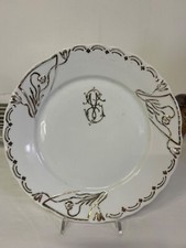 piatto monogramma iniziali G V porcellana liberty oro Ginori?