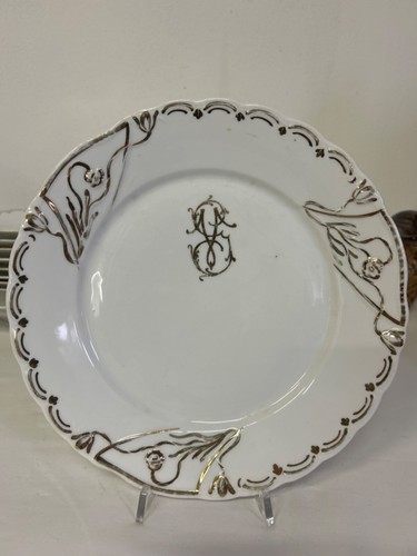 Piatto monogramma iniziali v - iniziali,