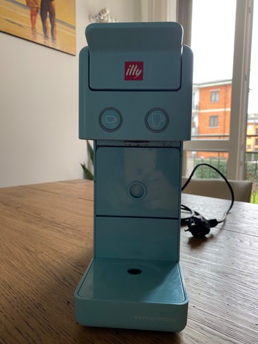 Illy macchinetta caffè