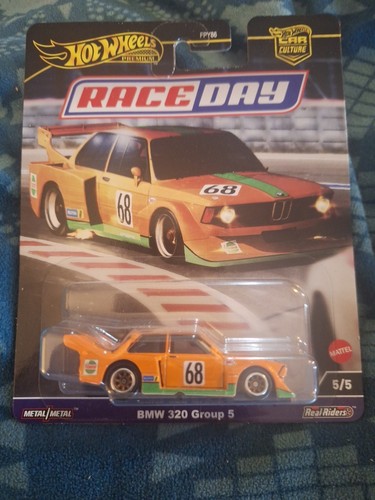 Hot wheels premium race - hot,