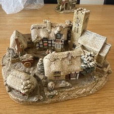 Lilliput lane christmas - lane.,