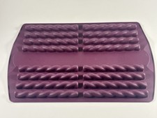 NUOVO tupperware silicone