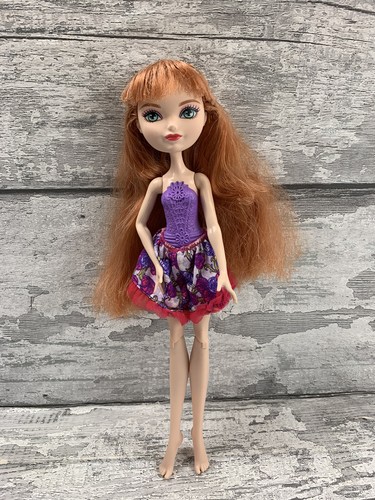 Ever after high holly - ever,