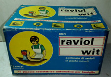 VECCHIA MACCHINA PER FARE  I RAVIOLI ANNI 60 CON SCATOLO RAVIOL WIT