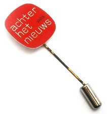 B658) Vara Radio Achter het