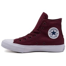 Taglia UK 9 - Converse Chuck