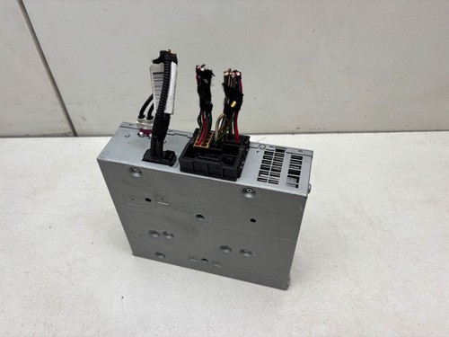 Audi 2010 radio - a6, s6