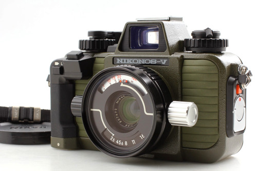 Video near mint nikon - +],