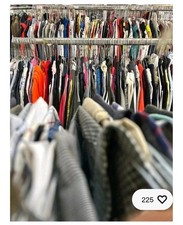 Box Abbigliamento 1kg usato  Vintage Kilo Affare Stock Lotto GradoA,B,C