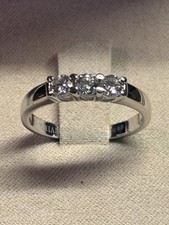 Anello Trilogy Firmato LUCCHIARO Ct. 0.45 - Oro Bianco 18K