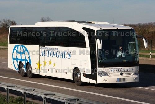 Foto camion mercedes benz - foto,