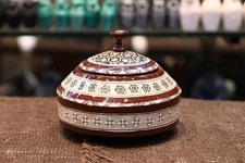 Scatola in legno intarsiato