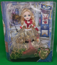 EVER AFTER HIGH - APPLE WHITE