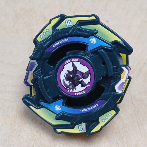Draciel beyblade bakuten - draciel,