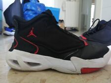 Nike air jordan max aura 4 Numero 38 colore nero/rosso in buone condizioni