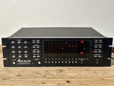 Equalizzatore/analizzatore