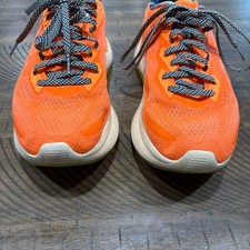 Saucony