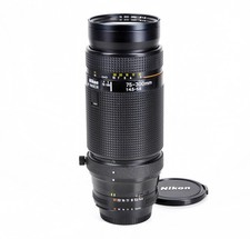 Nikon AF Nikkor 75-300 mm