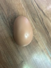 Barbie incinta afroamericana