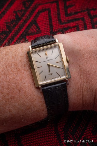 Orologio elegante uomo