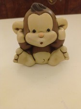 Egan. Scimmietta "non sento"