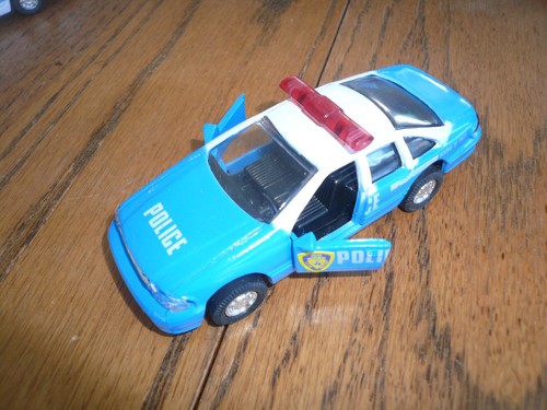 Auto pressofusa ford crown - auto,