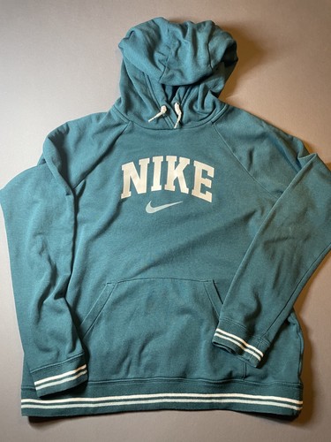 Nike sportswear heritage - nike,