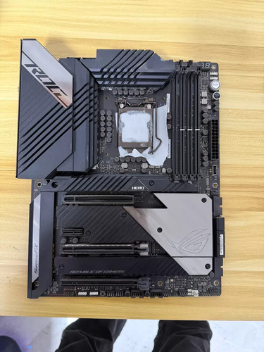 Asus rog maximus xiii - asus,