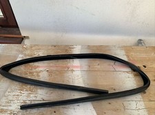 Guarnizione Scendente Sportello Anteriore Destro Opel Corsa E 2014-2019 5 Porte.