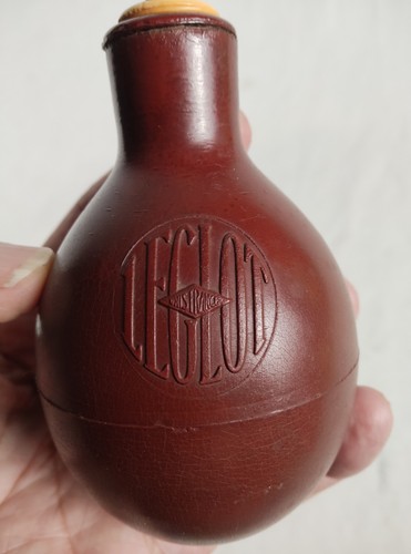 Rubber enema vintage - rubber, goma