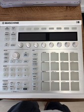 Native Instruments Machine MK2 - Edizione Limitata Bianca - Pad Controller 
