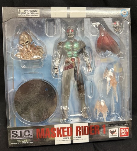 Kamen rider chogokin super - kamen, 1