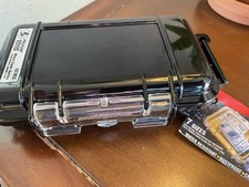 Nuovissima custodia micro nera