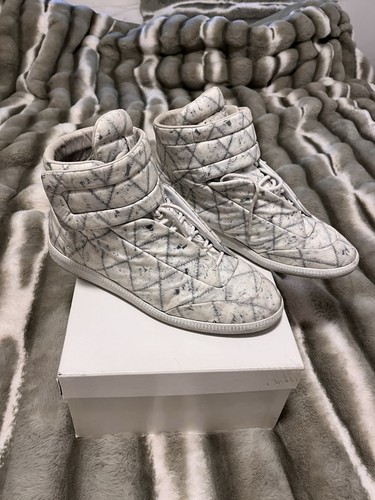 Maison margiela futures - maison,