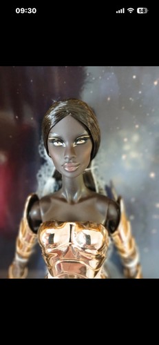 Nude fashion royalty - nude,