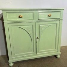 Antica credenza Liberty primi 900 laccata verde Provenza. Mis 107 x 47 . h 103.