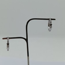 ORECCHINI A CERCHIO IN ORO BIANCO 750 18KT CON ZIRCONI 1,45 GRAMMI (7551)