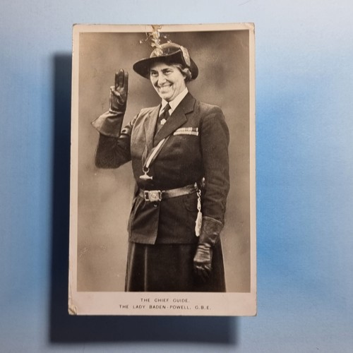 Scouts guides postcard - postcard, c1930